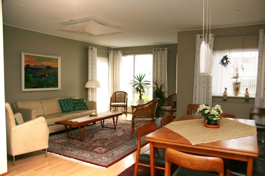 Guest house Monika Blondal